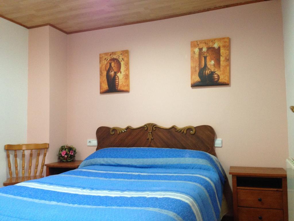 Apartamento La Ontina La Puebla De Valverde Habitación foto