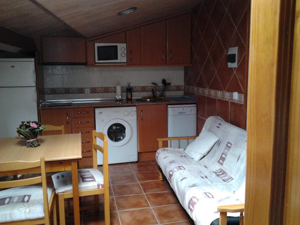 Apartamento La Ontina La Puebla De Valverde Habitación foto